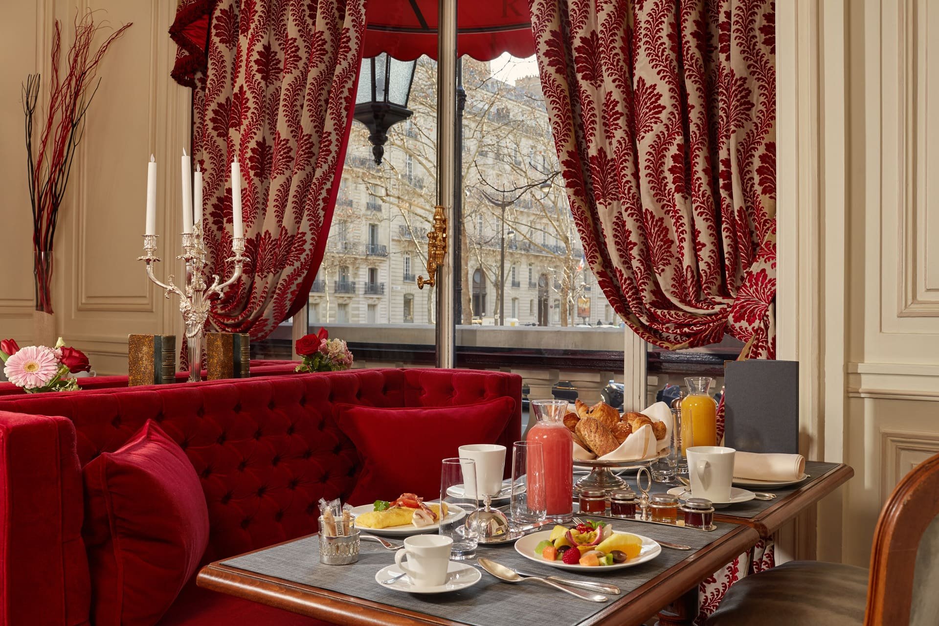 Raphael Hotel Paris - Breakfast
